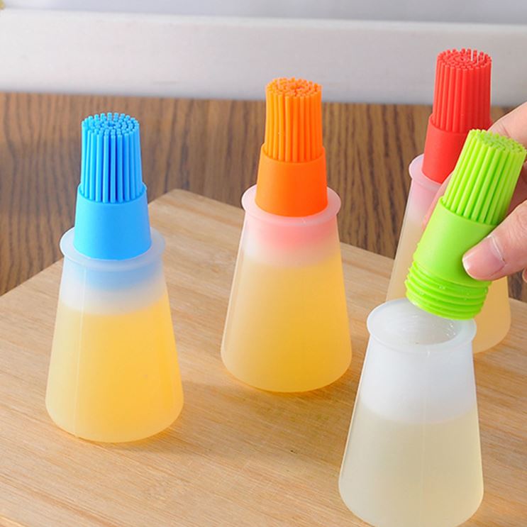 Nifty Dispensing Silicone Basting Bottle Brush Accessory